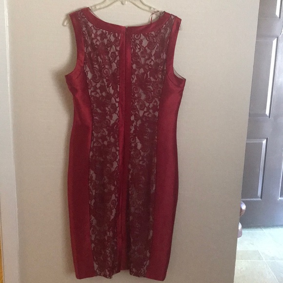 Dress - Picture 2 of 3